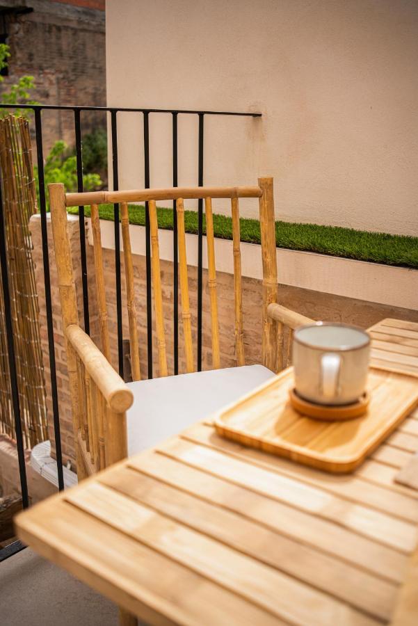 Loft De Diseno Cerca Del Mar Apartment Valencia Luaran gambar